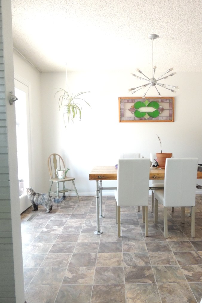 the happy crazy house dining room