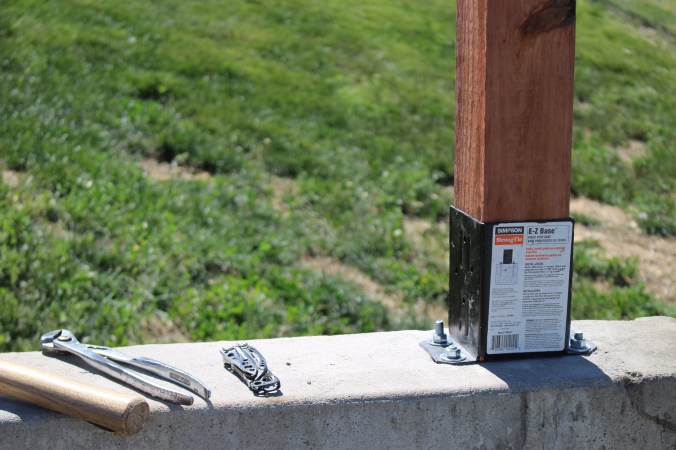 the happy crazy house fence